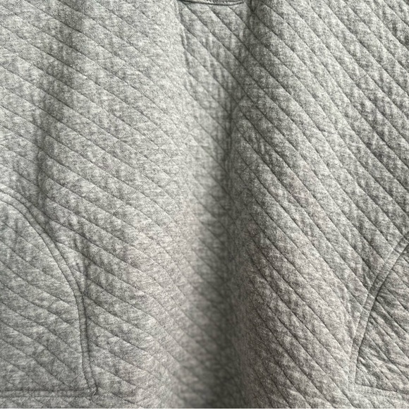 Vineyard Vines Quilted 1/4 “The Shep Shirt” Pullover - Picture 6 of 12